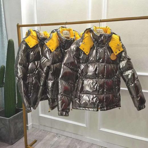 点此购买 蒙口×Genius男女款两面穿连帽羽绒服 东163298 商品图7