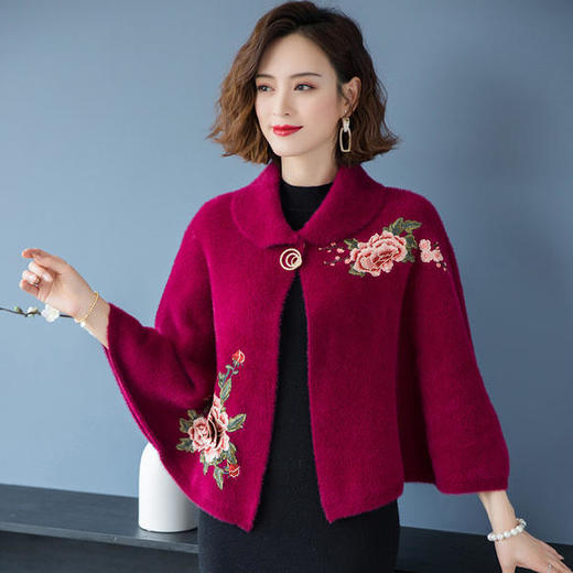 FCY-MB8206新款时尚气质加厚仿貂绒绣花短款斗篷披肩外套 商品图1