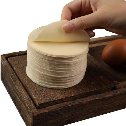 圆饺皮东北饺子皮新鲜纯手工蒸饺皮超薄大烧麦皮水饺皮云吞皮煎饺皮500g 商品图1