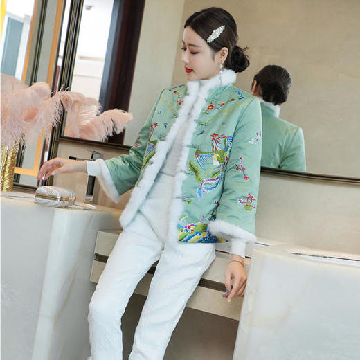 FNZD99627新款中国风优雅气质百搭立领盘扣长袖刺绣加厚外套 商品图3