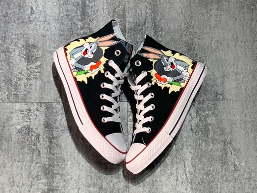 Bugs Bunny x Converse 兔八哥联名 当Converse遇见兔八哥，可爱俏皮的全新系列准备就绪 商品图2