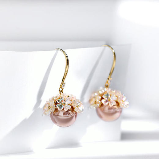 DLSP-H3780新款潮流时尚个性花朵仿珍珠耳环 商品图3