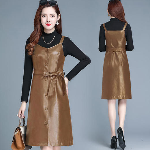 QYM-ZQ-ZSFQ2022-Y新款时尚气质中长款针织打底裙PU皮背带裙两件套 商品图0