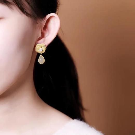 S925纯银镀金复古个性牡丹花耳坠和田玉青玉水滴形耳饰 商品图3
