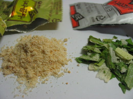 农心沙厘熊汤面袋装농심사리곰탕면봉지110g 商品图1