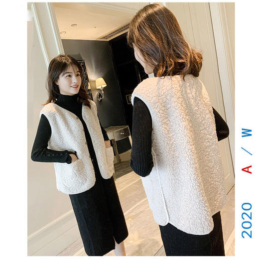 【ins超人气，秋冬超可爱日系背心马甲外套】时尚潮人穿搭单件,面料柔软，手感细嫩亲肤  保暖休闲随性 商品图4