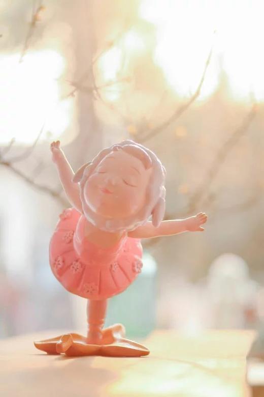 踩香蕉皮的女孩 商品图3