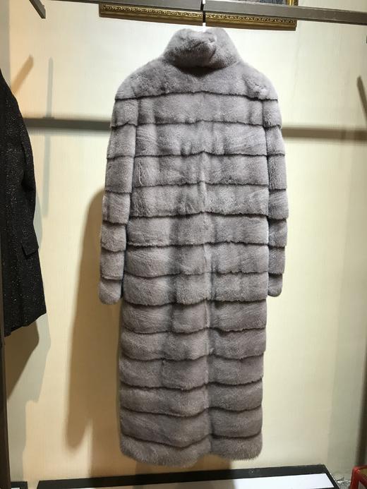 206PC026--灰色水貂皮大衣--《冬季时尚系列》 商品图1