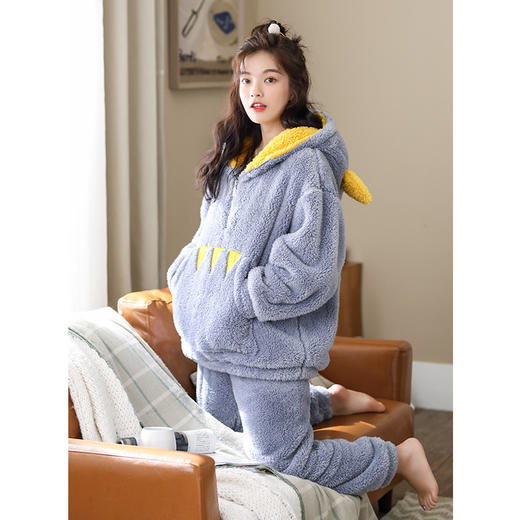 可人儿冬季睡衣女秋冬美舒绒保暖加绒可爱珊瑚绒套装可外穿家居服 商品图1