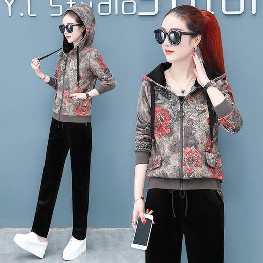 SP-XSL559799冬季新款时尚印花加绒运动套装 商品图1