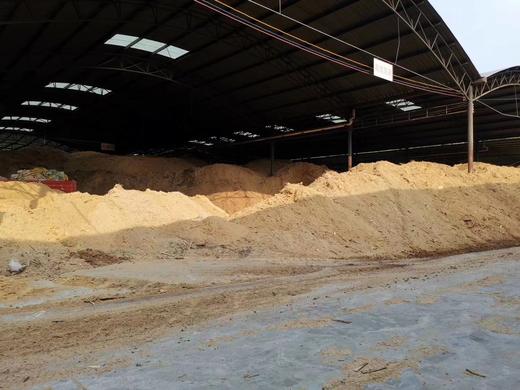 木炭    一箱25斤 （折合1.8元/斤） 商品图1