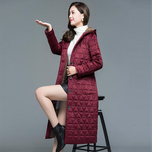 妃子笑1808冬季简约加绒加厚连帽棉袄 商品图3