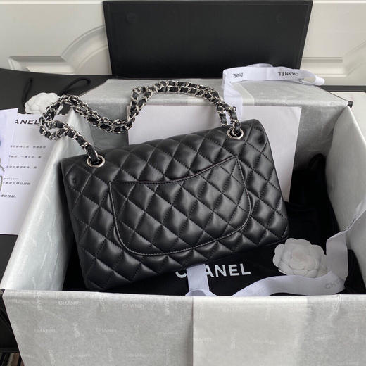 秋冬特价💰1280 原单香奈儿 法国🇫🇷高端定制品 Chanel  Classic Flap Bag  A01112羊皮  演绎了Chanel的经典 商品图1