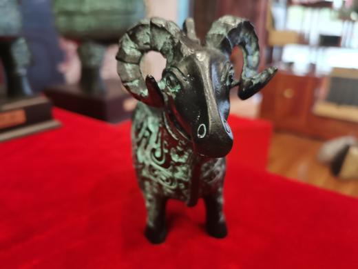 羊尊/盛酒器/商代晚期 商品图1