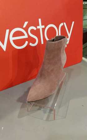 Westory2017年秋季新品尖头细跟高跟中筒靴W274S80071