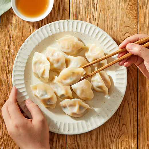 思念 手打天下 胡萝卜鸡蛋水饺 600g 30只 煎饺 夜宵 商品图5