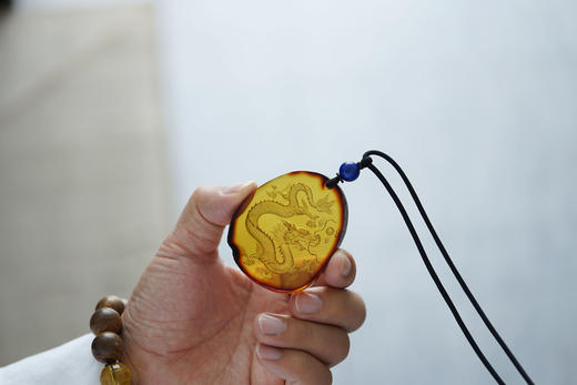 龙凤呈祥 ·墨西哥红蓝珀吊坠 商品图2