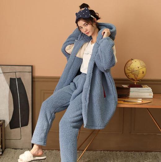 【睡衣女】*冬季加厚羊羔绒连帽中长款睡袍可爱卡通韩版家居服套装 商品图2