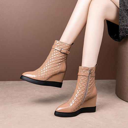 OLD-977新款英伦风坡跟高跟百搭短筒 商品图1