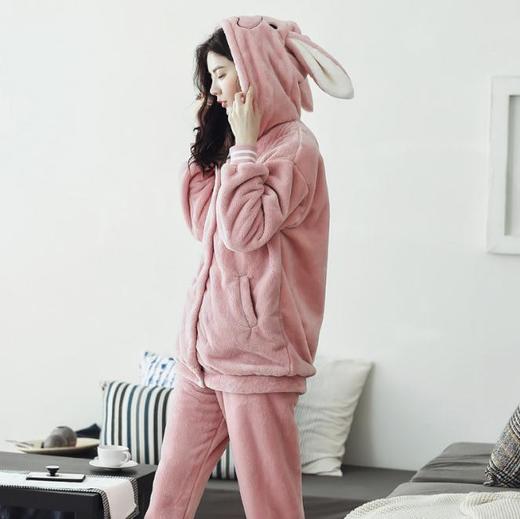 【睡衣女】*睡衣女秋冬季法兰绒套装 活泼可爱小兔子连帽女士家居服套装 商品图1