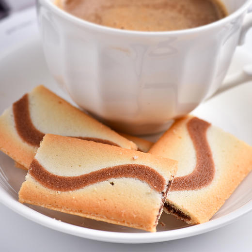 三立 奶油巧克力味夹心饼干 商品图3