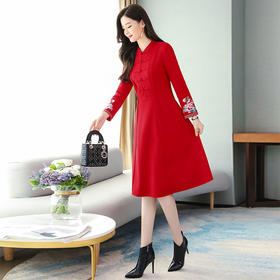 LJY-HF959-102秋冬季新品韩版绣花盘扣中长款A字裙