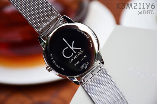 新到货！原单CK Calvin Klein/卡尔文·克莱恩男表 K3M211Y6
机芯：原装石英机芯
表壳：316L精钢
表镜：矿物质强化玻璃 商品图6