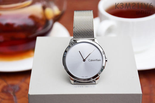 新到货！原单CK Calvin Klein/卡尔文·克莱恩男表 K3M211Y6
机芯：原装石英机芯
表壳：316L精钢
表镜：矿物质强化玻璃 商品图2