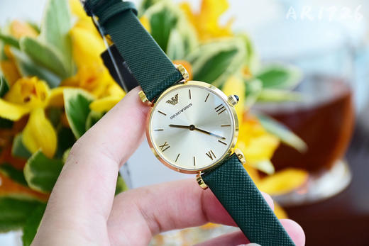 原单阿玛尼ARMANI女表AR1726
表壳：精钢
表镜：矿物质强化玻璃
表带：真皮 商品图3