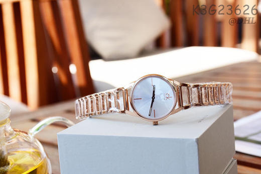 新到货！原单CK Calvin Klein/卡尔文·克莱恩女表 K3G23626
机芯：原装石英机芯
表壳：316L精钢
表镜：矿物质强化玻璃 商品图2