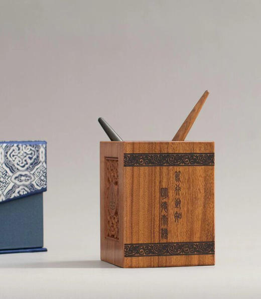 红木笔筒 商品图1