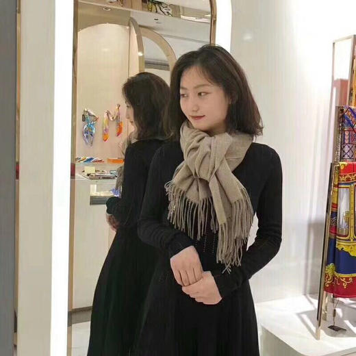 羊毛围巾 商品图2