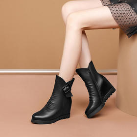 OLD-6361冬季新款时尚百搭牛皮加厚绒短靴