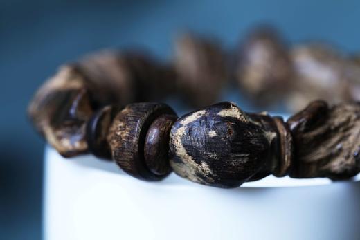 芽庄黑棋瘤疤料沉香手串 c52 商品图7