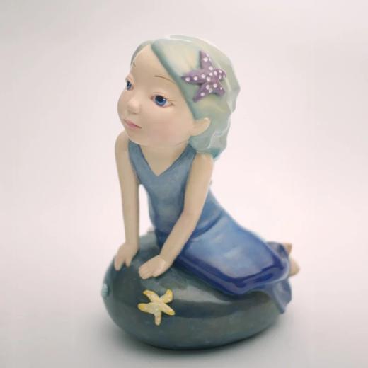 坐在海边的女孩 商品图1