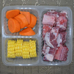 玉米胡萝卜土猪黑山排骨汤