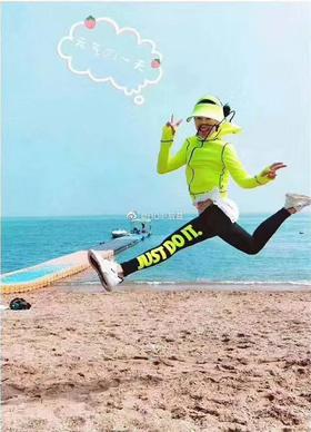 原来HOII和海边很搭！！！🐳🐳🐳