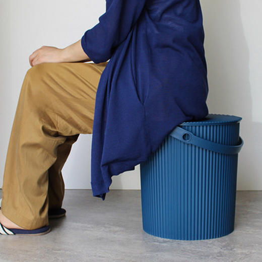 炫彩多功能收纳桶 深蓝色 20L 商品图0