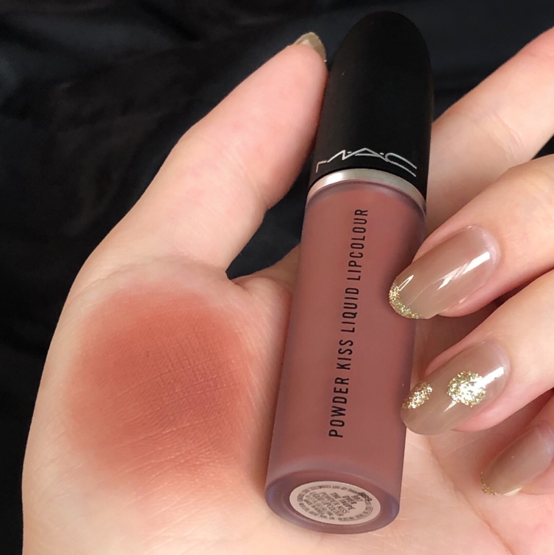 mac新款柔雾唇釉最飒吃土色