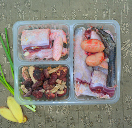 野生红菇土鸡汤 商品图0