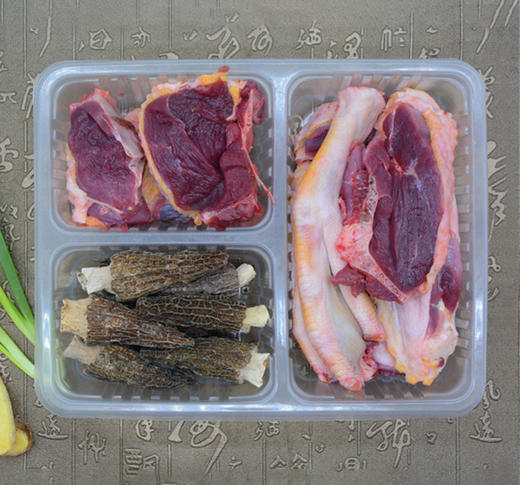 羊肚菌土鸭汤 商品图0