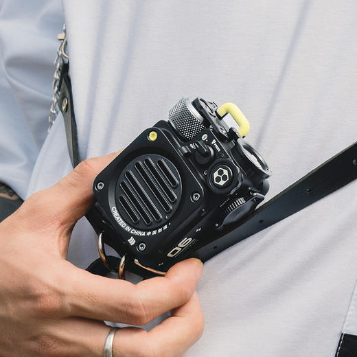 【潮玩新宠】猫王收音机·野性mini机能版|IPX5级防水|单手可控|6h+续航 商品图3