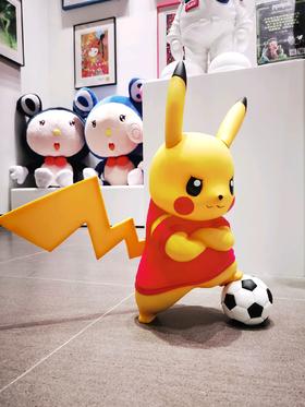 运动版皮卡丘足球款-红衣版