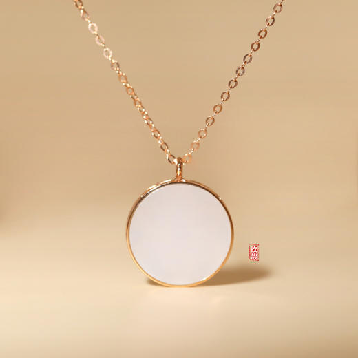 18K玫瑰金和田玉（白玉）镶钻吊坠--六字箴言 商品图1