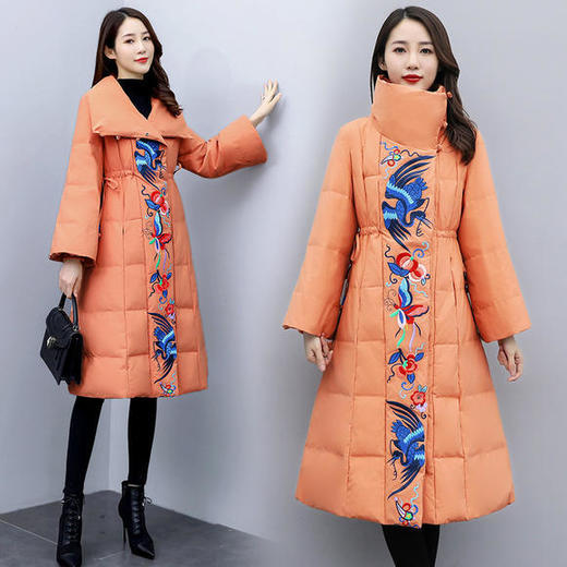 WZNH-MJ2102新款时尚优雅气质宽松绣花中长款保暖舒适棉衣 商品图1