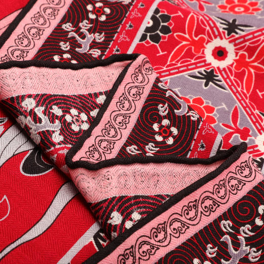 桑蚕丝羊毛时尚印花大围巾 商品图8