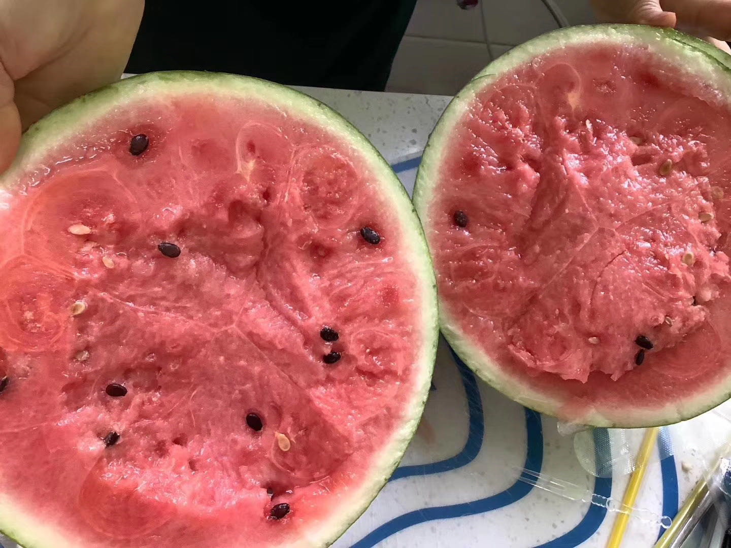 周二秒杀订金链接味喜西瓜肉质细脆入口即化纯粹的有点甜