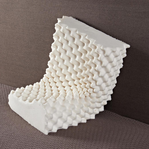 【家庭装/一对装】一默泰国进口天然乳胶乳胶枕成人榴莲型乳胶枕 贴合颈椎 护颈枕 商品图11