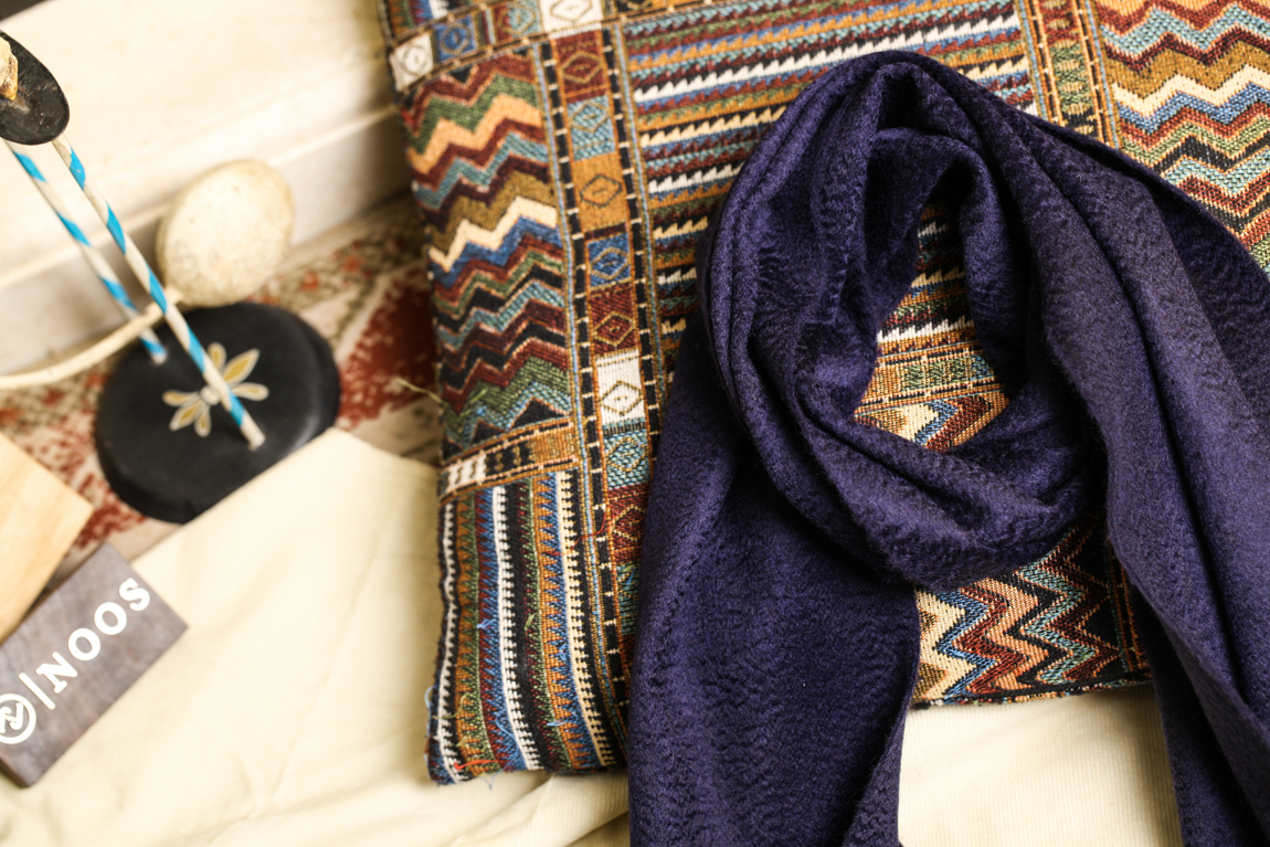 beggco苏格兰经典羊绒围巾藏青色