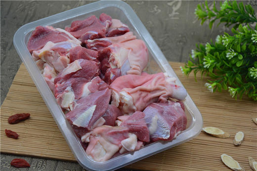 新鲜山羊羊腿 商品图3